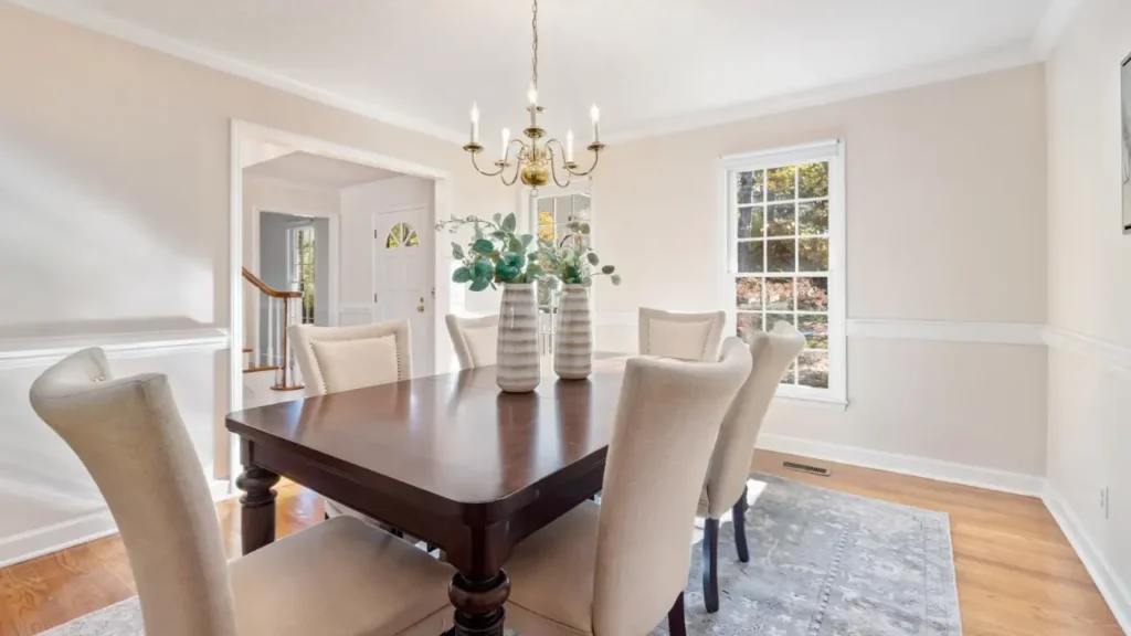 dining table for small spaces