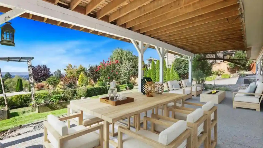 outdoor sectional for small patio
