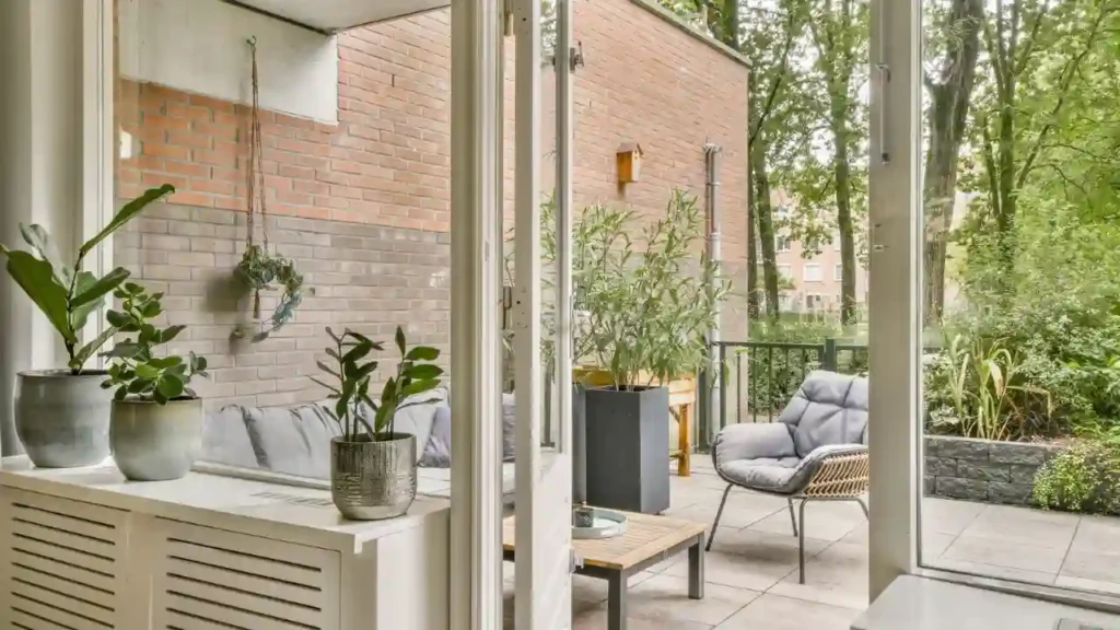 patio furniture for small spaces