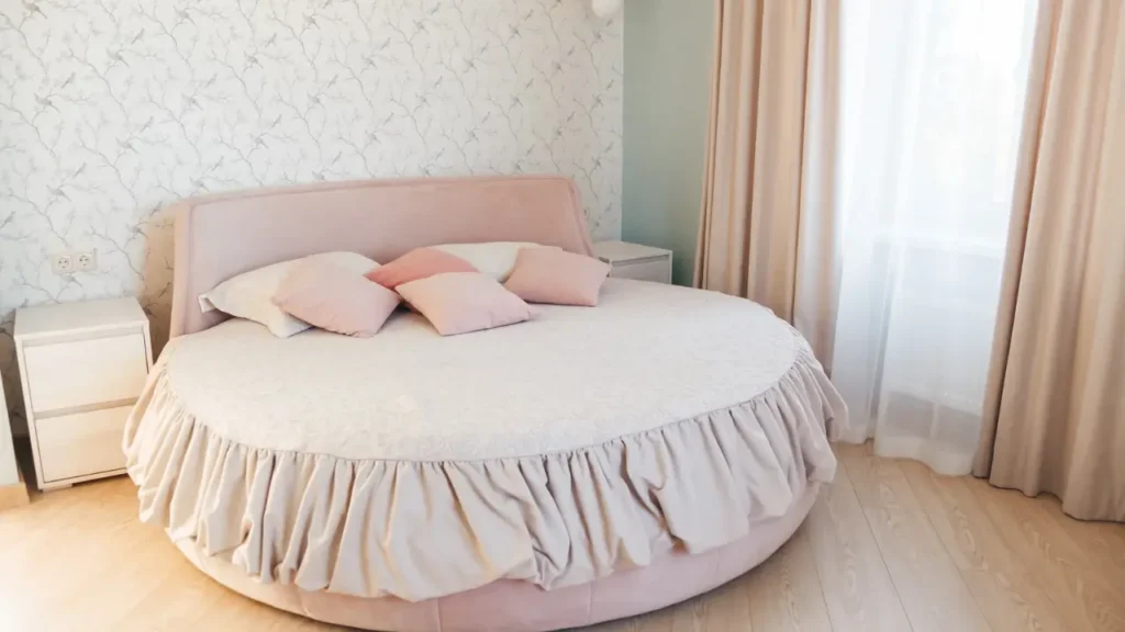 storage bed for small bedroom